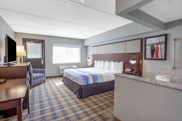  - AmericInn Lodge & Suites Monona
