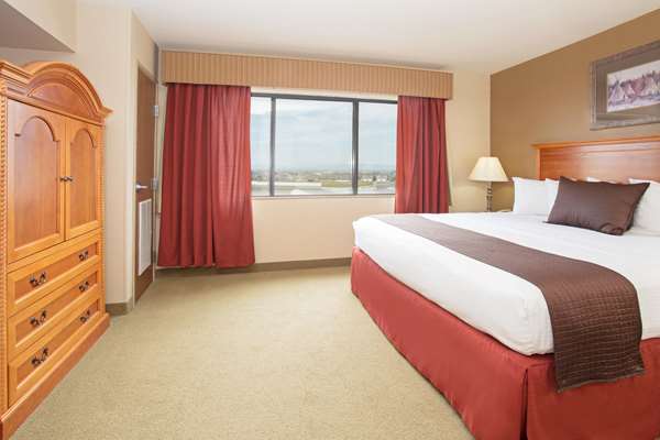 1 King Bed, Mobility Accessible Room, Non-Smoking