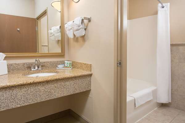  - AmericInn Lodge & Suites Laramie - I-80, Exit 316