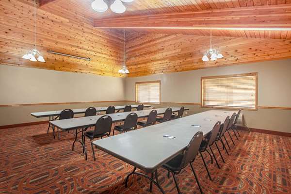  - AmericInn Lodge & Suites Cloquet