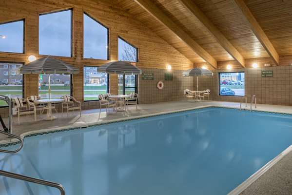 Pool - AmericInn Lodge & Suites Valley City - I-94, Exit 292