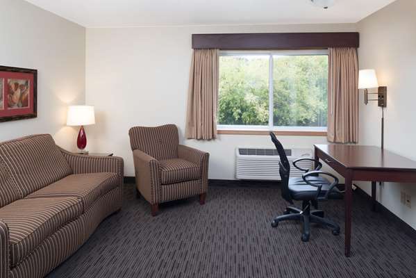  - AmericInn Lodge & Suites Valley City - I-94, Exit 292