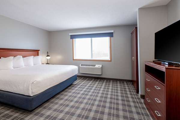 1 King Bed, Accessible Suite, Non-Smoking