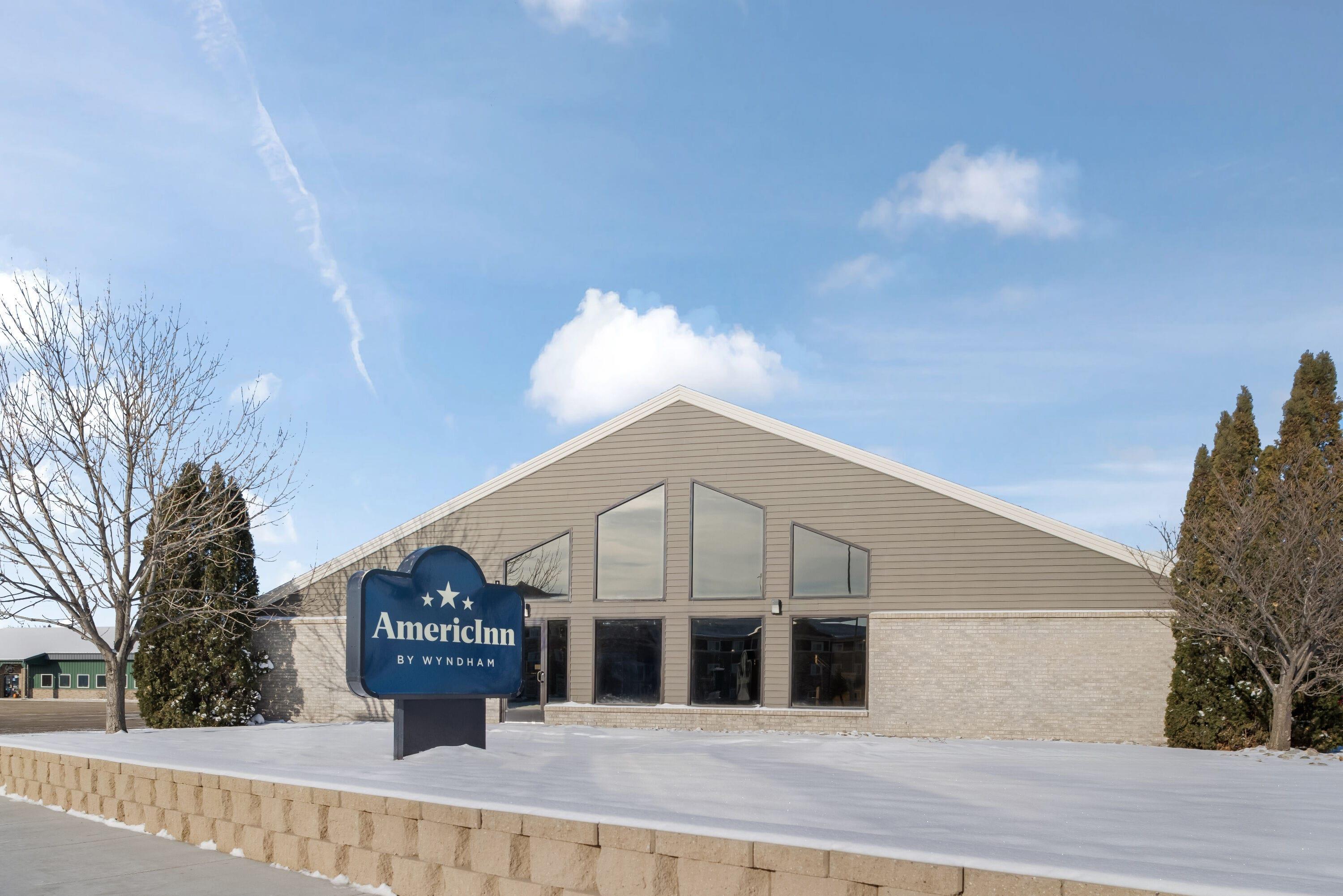 Exterior | AmericInn by Wyndham Valley City - Conference Center