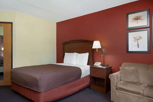  - AmericInn Lodge & Suites Park Rapids