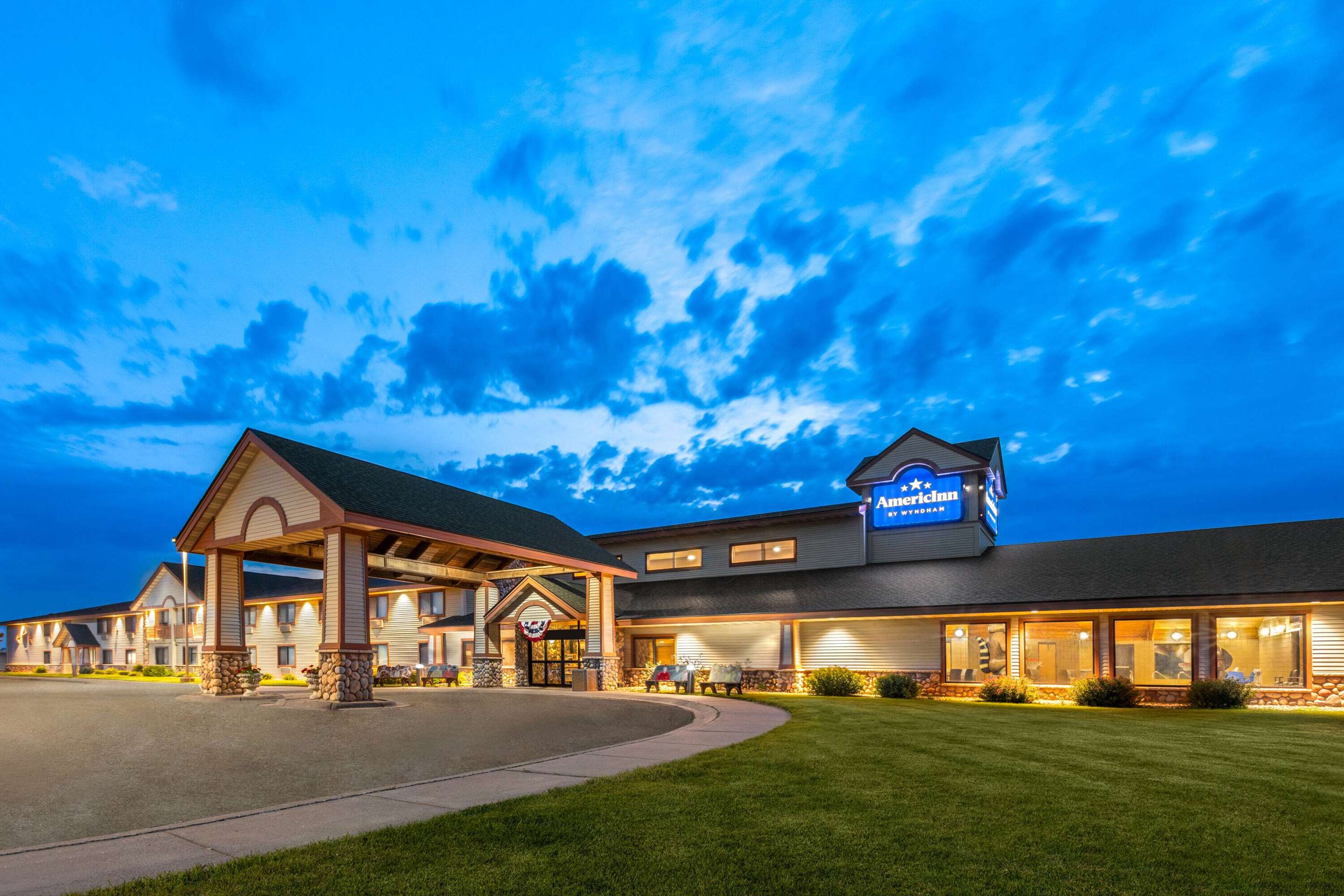 Exterior | AmericInn by Wyndham Wabasha