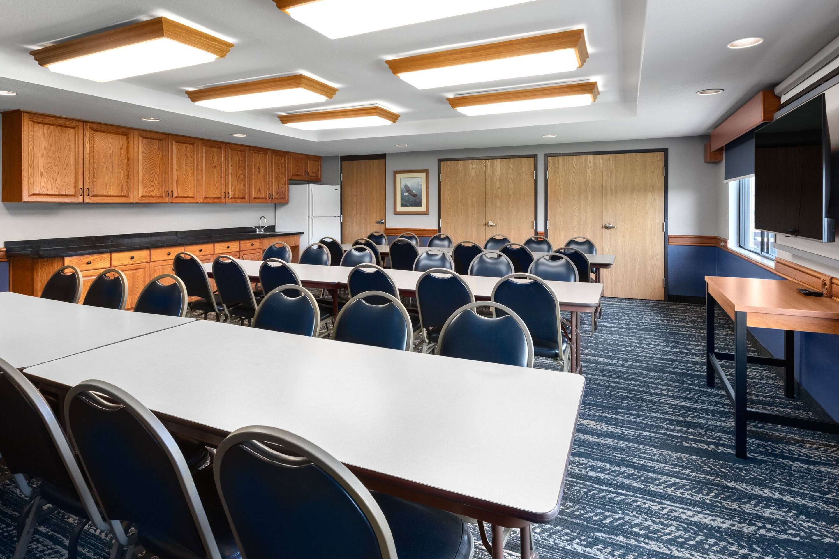 Meeting Room | AmericInn by Wyndham Wabasha