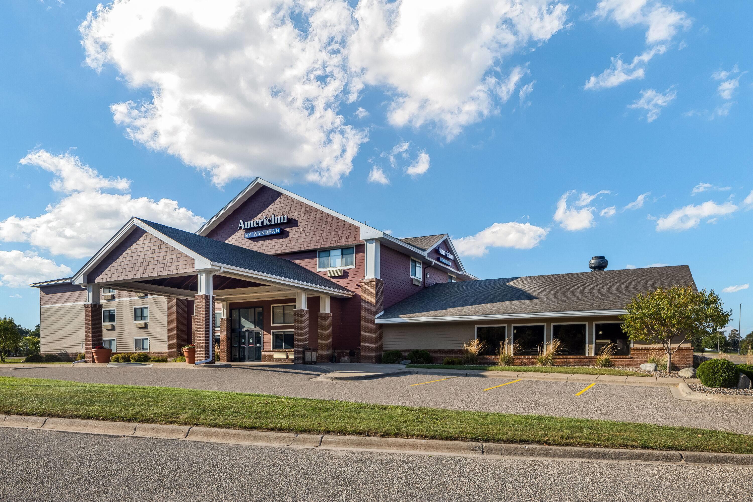 Exterior | AmericInn by Wyndham Mounds View Minneapolis