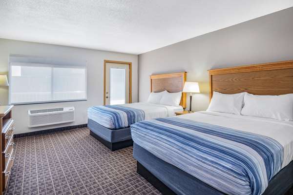 Suite - AmericInn Lodge & Suites Aberdeen