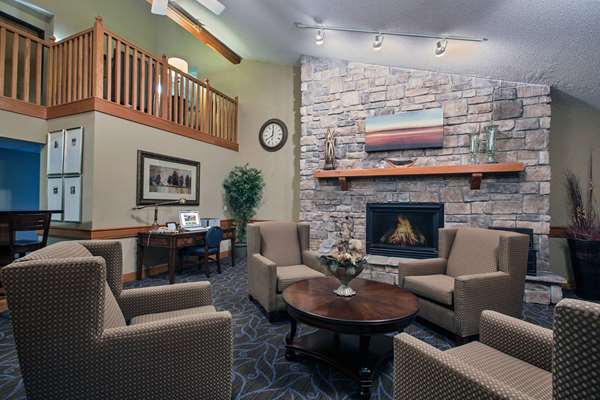  - AmericInn Lodge & Suites Fort Dodge
