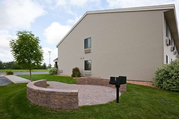  - AmericInn Lodge & Suites Thief River Falls