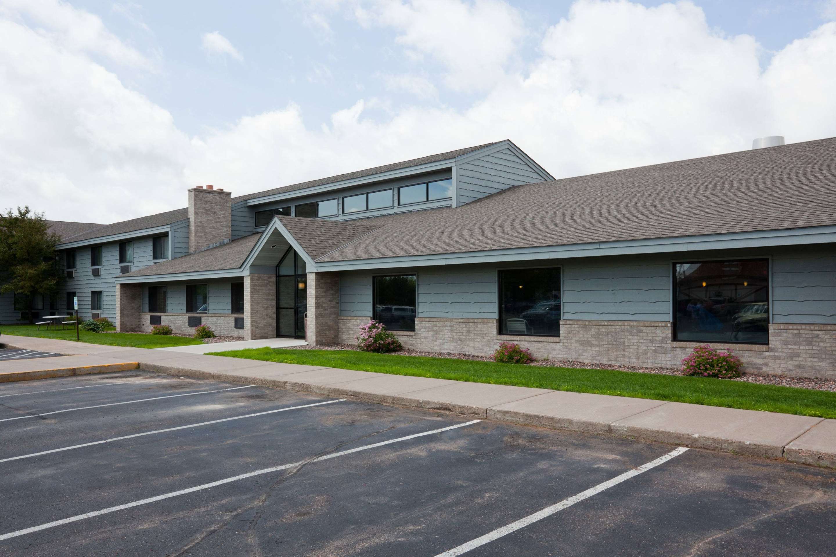 Exterior | AmericInn by Wyndham Rice Lake