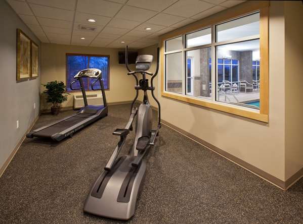 Fitness/ Exercise Room - AmericInn Lodge & Suites Fairfield