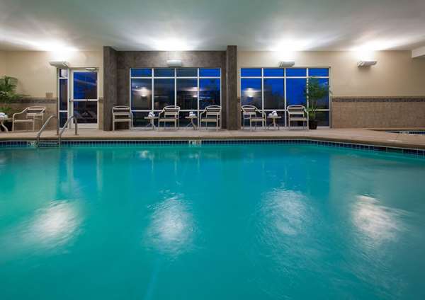Pool - AmericInn Lodge & Suites Fairfield