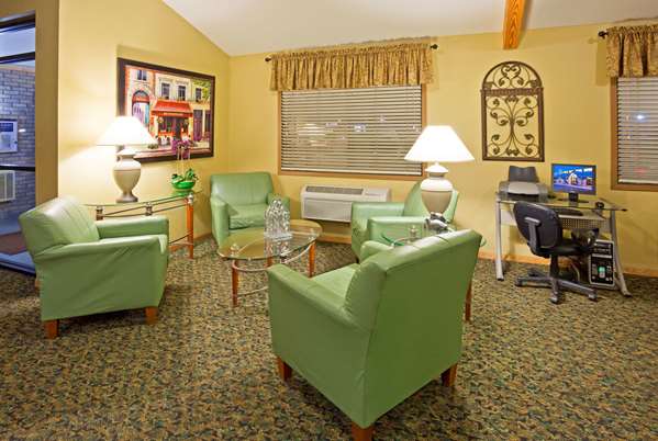  - AmericInn Hotel & Suites Sioux Falls - I-29, Exit 77