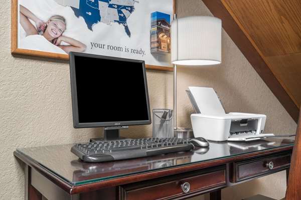 Conference Area - AmericInn Lodge & Suites Lake City