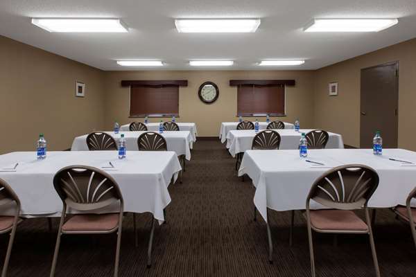  - AmericInn Silver City