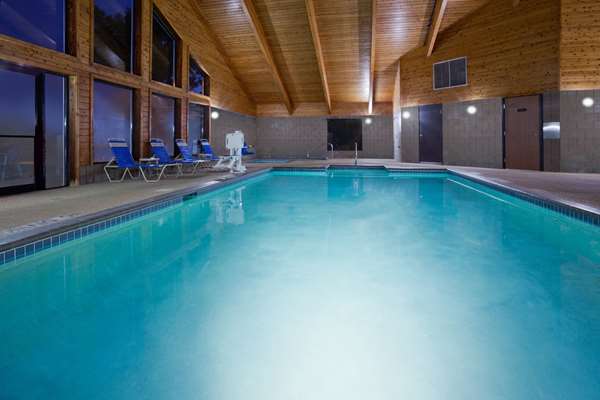 Pool - AmericInn Lodge & Suites Red Wing