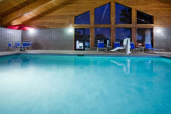 Pool - AmericInn Lodge & Suites Red Wing