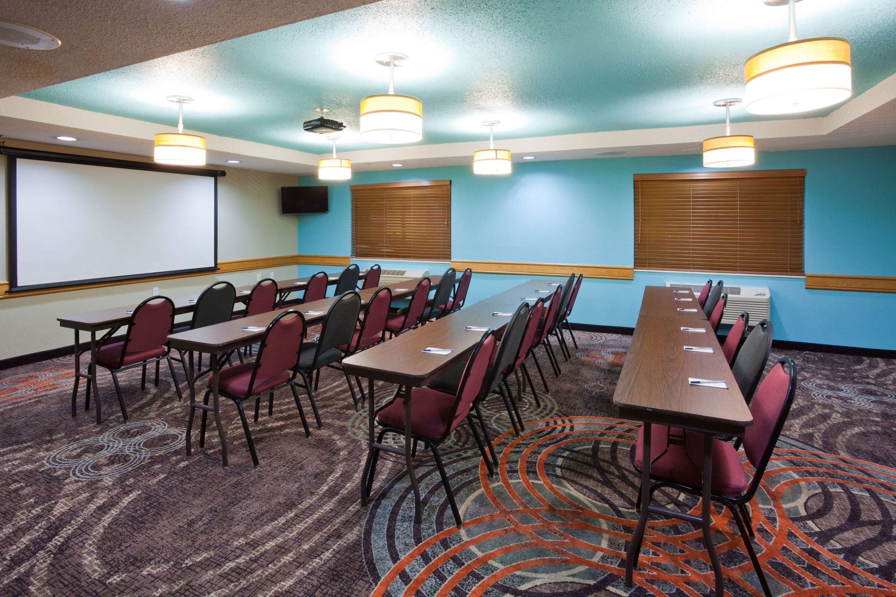 Meeting Room | AmericInn by Wyndham Shakopee Near Canterbury Park
