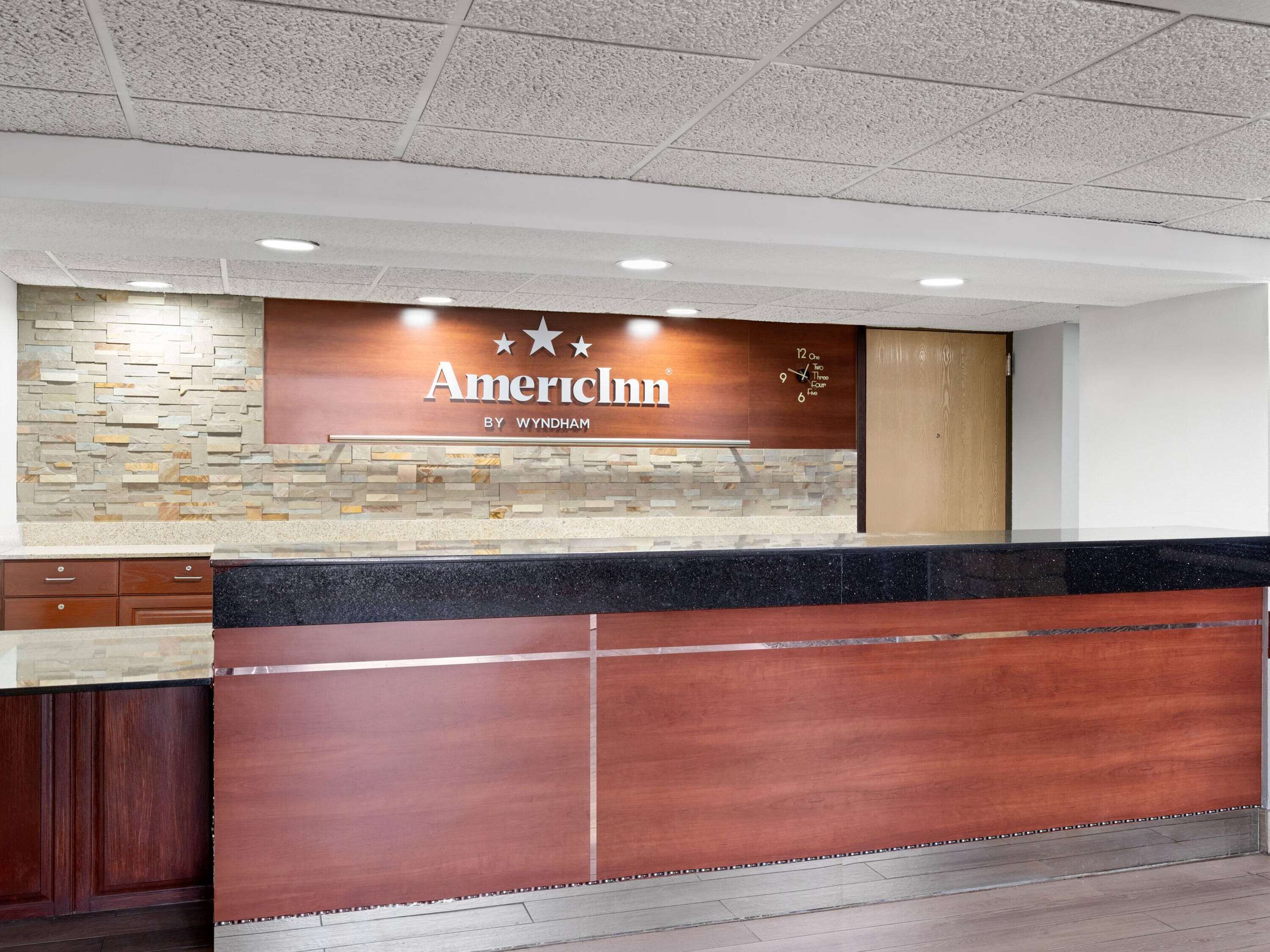Reception | AmericInn by Wyndham Shakopee Near Canterbury Park