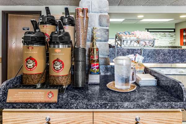  - AmericInn Lodge & Suites Hampton