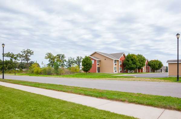  - AmericInn Lodge & Suites Sartell