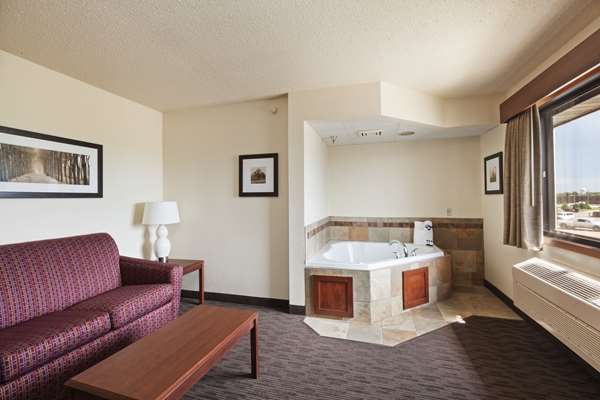 Suite - AmericInn Hotel & Suites Dickinson