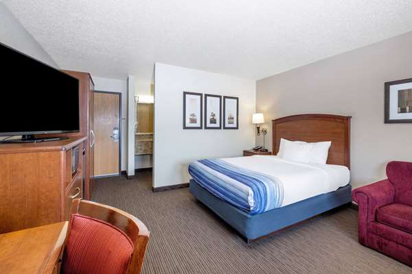  - AmericInn Hotel & Suites Dickinson
