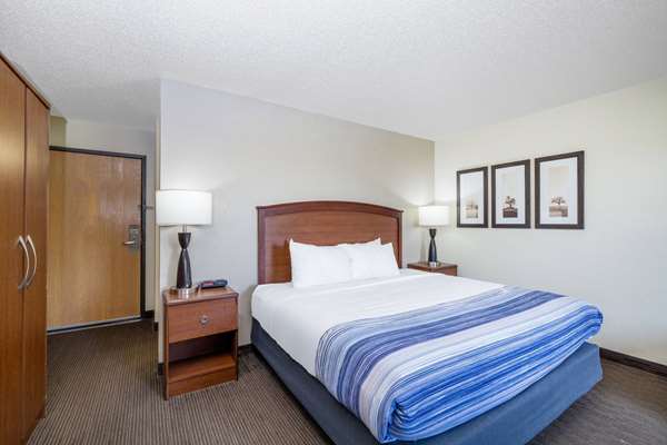  - AmericInn Hotel & Suites Dickinson