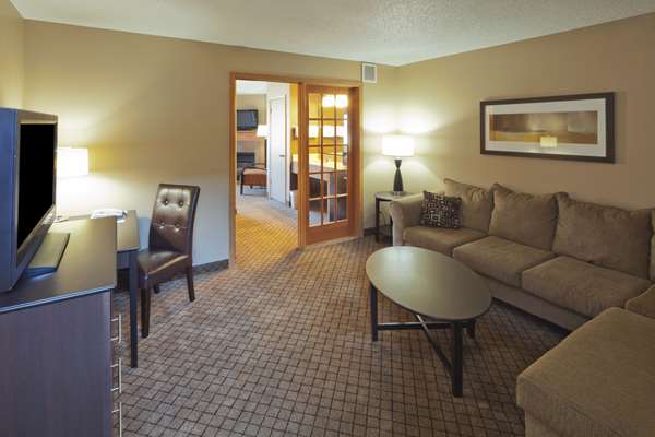 Suite - AmericInn Hotel & Suites Hartford
