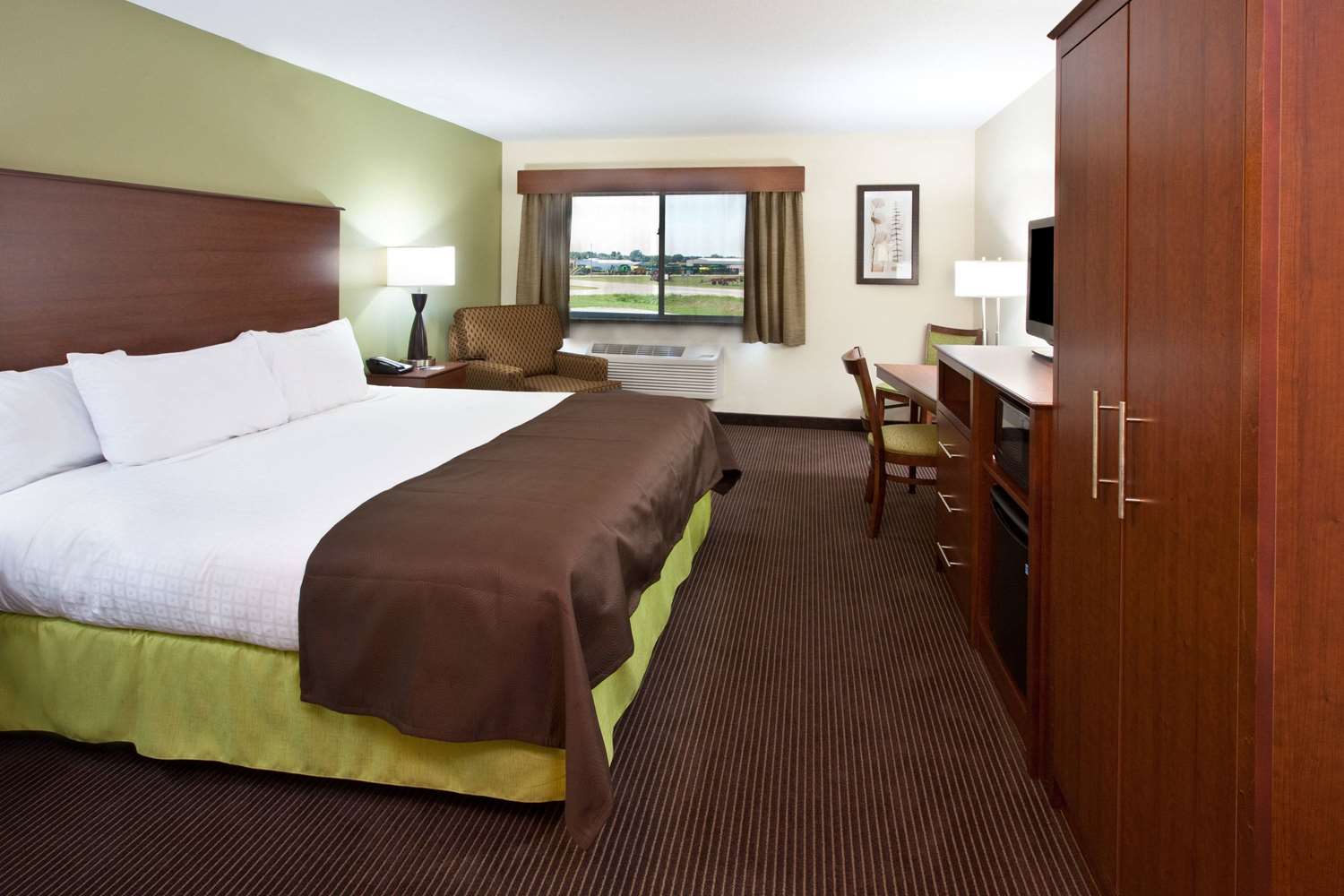 AmericInn Hotel & Suites Osage, IA See Discounts