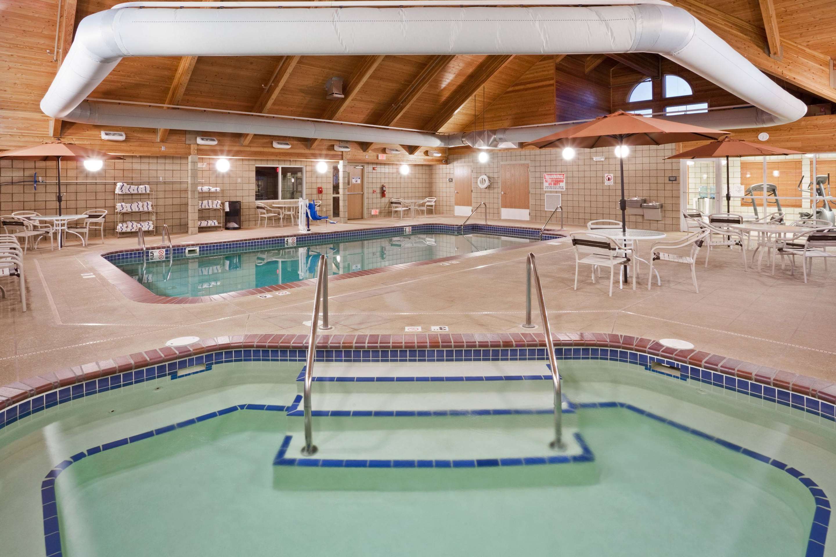 Pool | AmericInn by Wyndham Fort Pierre - Conference Center