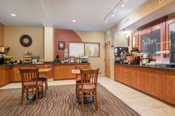  - AmericInn Hotel & Suites Airport Rochester