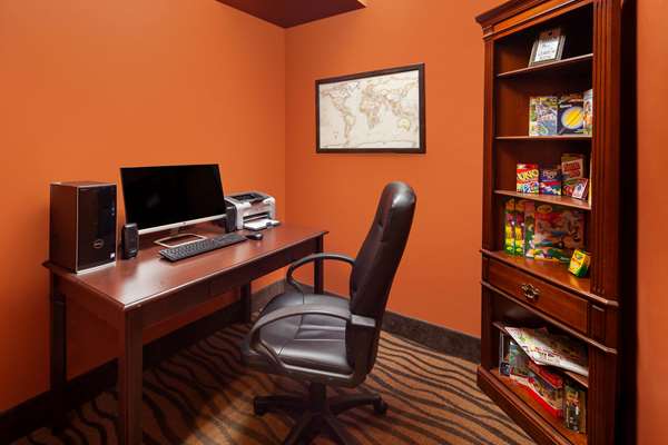 Conference Area - AmericInn Hotel & Suites Airport Rochester