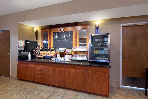  - AmericInn Hotel & Suites Airport Rochester