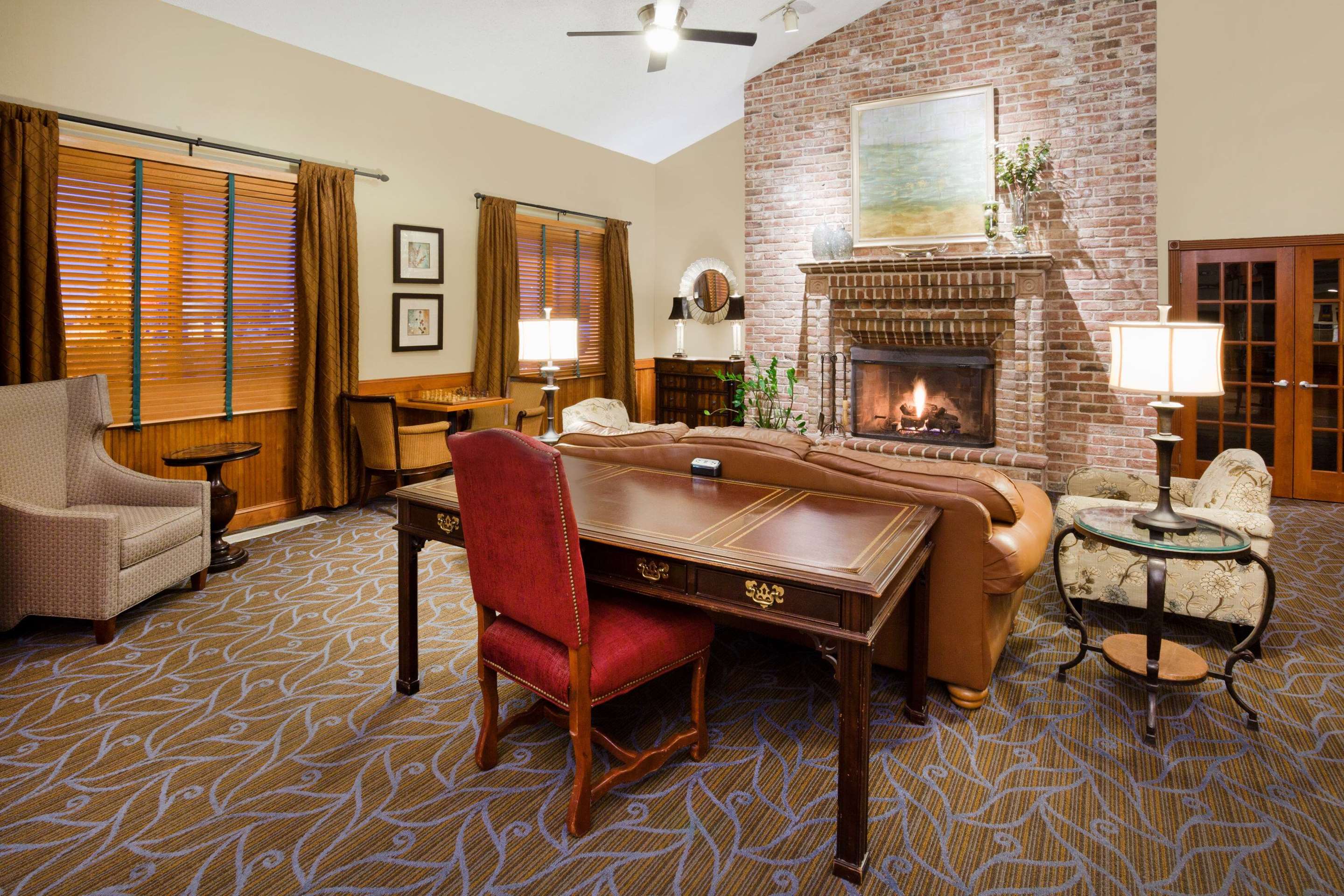 Lobby | AmericInn by Wyndham Chanhassen