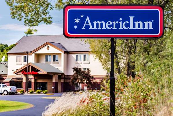 Exterior view - AmericInn Hotel & Suites New Lisbon - I-90 & I-94, Exit 61