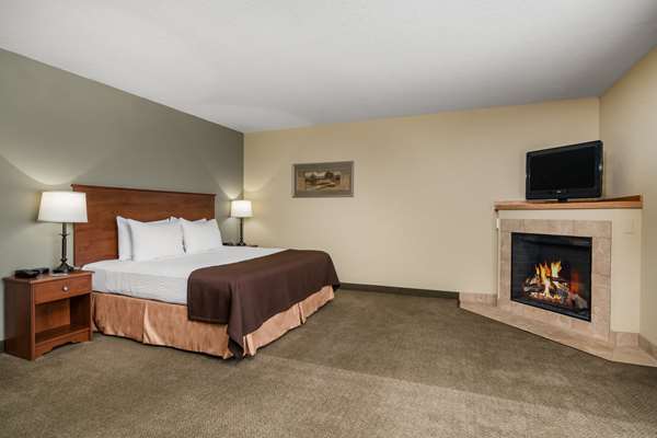  - AmericInn Lodge & Suites Newton - I-80, Exit 168