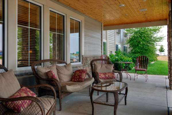  - AmericInn Lodge & Suites Newton - I-80, Exit 168