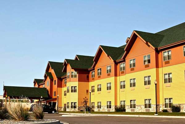 Exterior view - AmericInn Hotel & Suites South Fargo - I-94, Exit 348