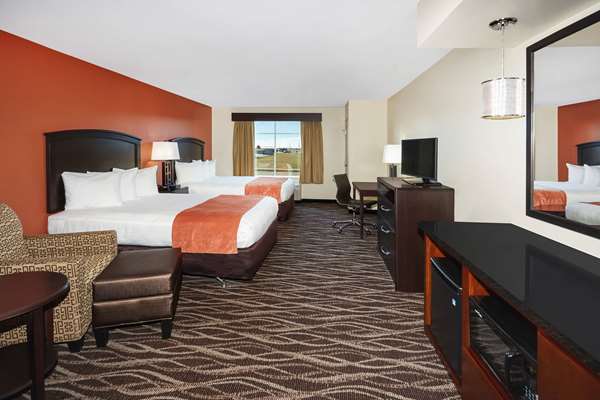 Suite - AmericInn Hotel & Suites Waupun