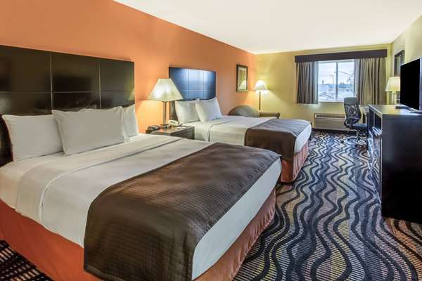 Suite - AmericInn Hotel & Suites Streator
