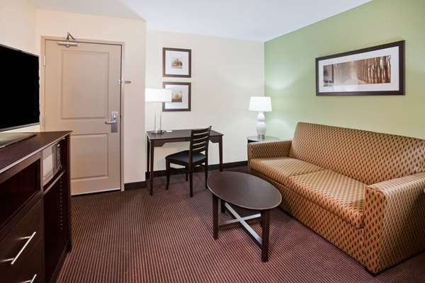 Suite - AmericInn Hotel & Suites Dewitt