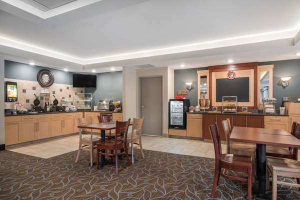  - AmericInn Hotel & Suites Winona
