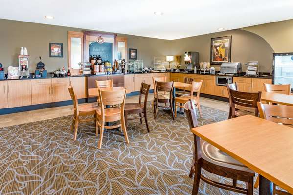  - AmericInn Hotel & Suites Sleepy Eye