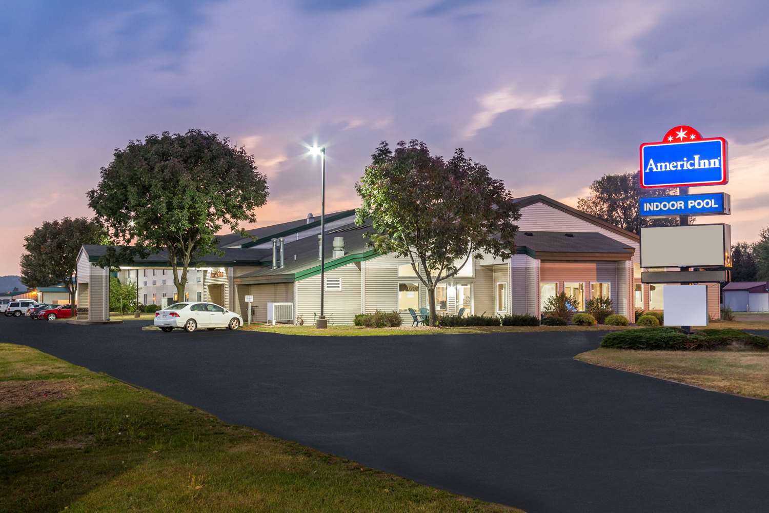 AmericInn Hotel & Suites Boscobel, WI See Discounts