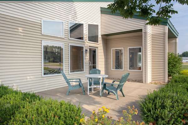  - AmericInn Hotel & Suites Boscobel