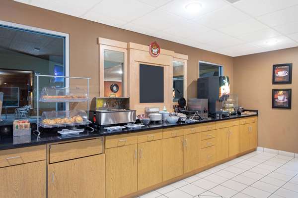  - AmericInn Hotel & Suites Boscobel