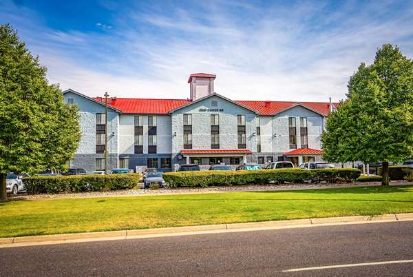 Exterior view - AmericInn Hotel & Suites Airport Denver